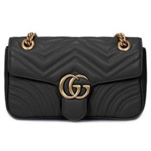 Gucci Marmont Leather Shoulder Bag in Black